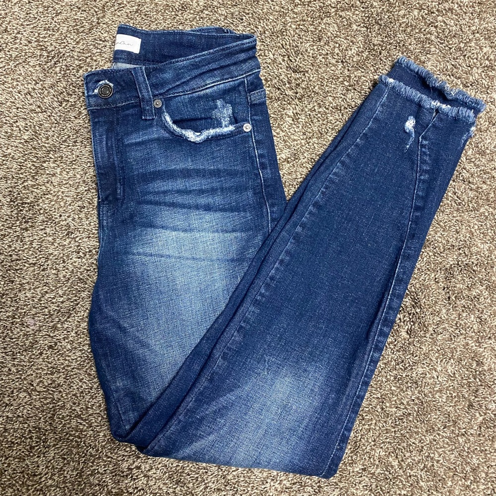Size 25 KanCan Jean